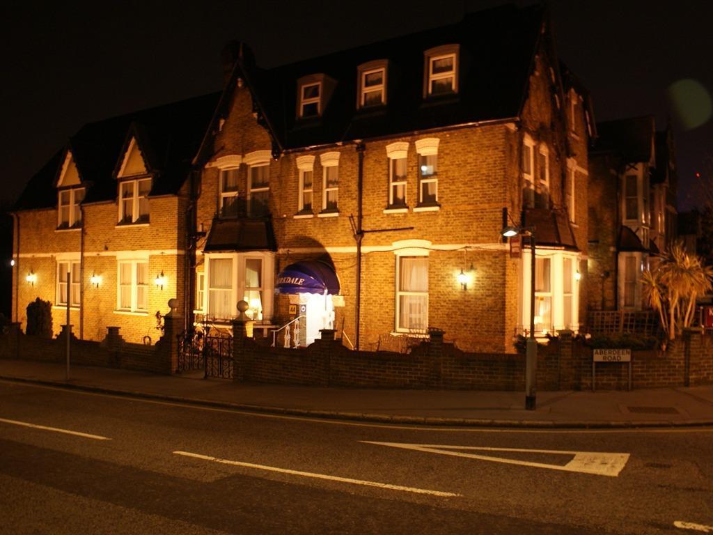 Kirkdale Hotel London Borough of London Borough of Croydon Exterior foto